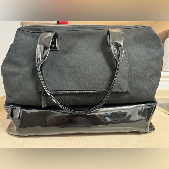 Beis weekender bag in Black - Picture 2 of 6